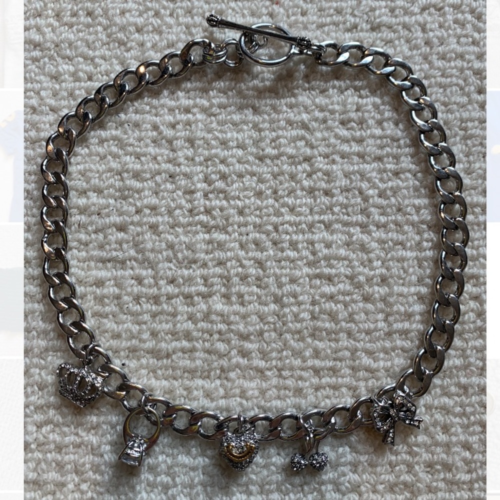 Silver juicy couture chain necklace